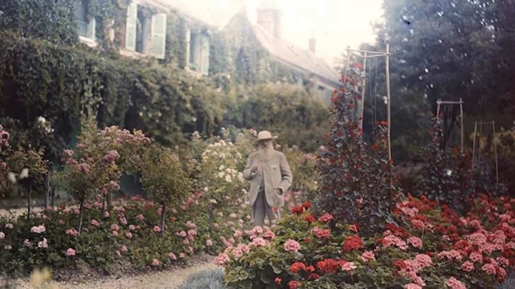 Giverny, France, where this story begins.